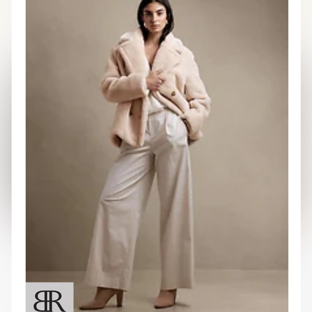 NWT BANANA REPUBLIC OVERSIZED FIT TRANSITION CREAM FAUX FUR COAT LARGE